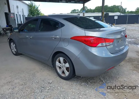 2013 Hyundai Elantra Gls z USA, uszkodzony, nr VIN KMHDH4AE2DU910612
